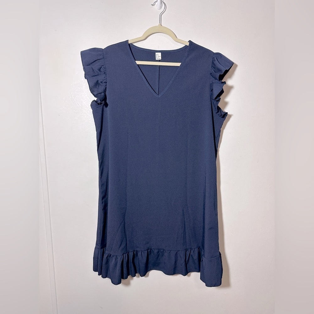 Navy Ruffle Sleeve Women's V-neck Ruffle Hem size XL Flowy Festival Boho Casual